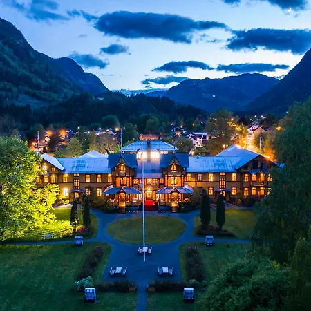 Dalen Hotel دالين