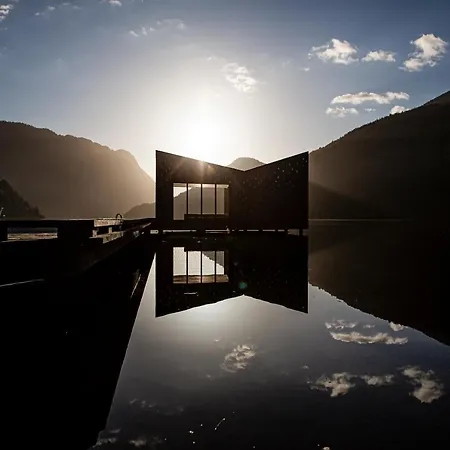 מלון Dalen Hotel דאלן