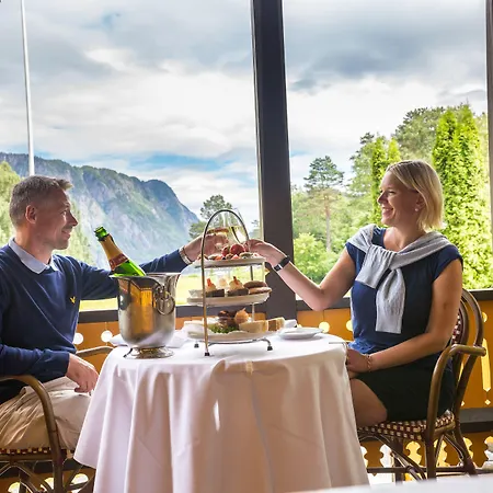 Dalen Hotel מלון דאלן