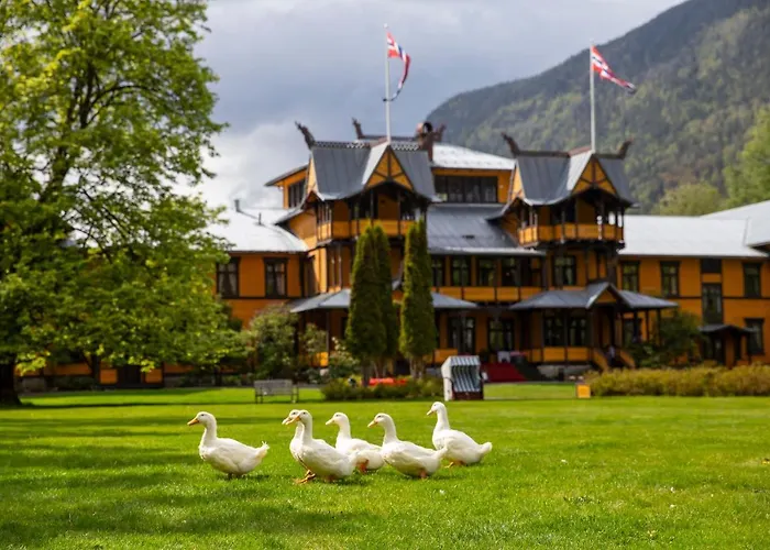 Dalen Hotel دالين